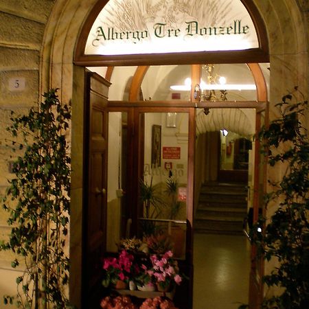 Albergo Tre Donzelle Siena Exterior photo