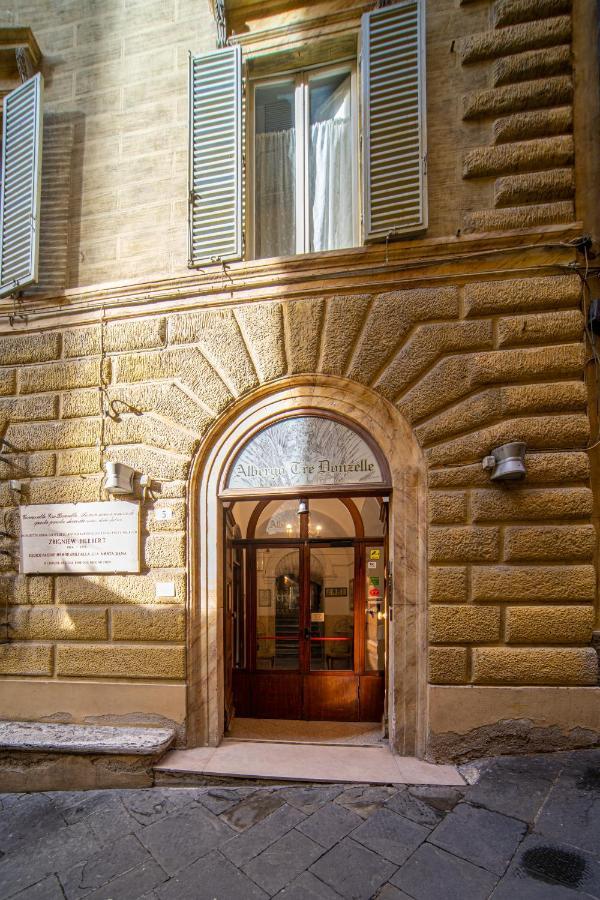 Albergo Tre Donzelle Siena Exterior photo