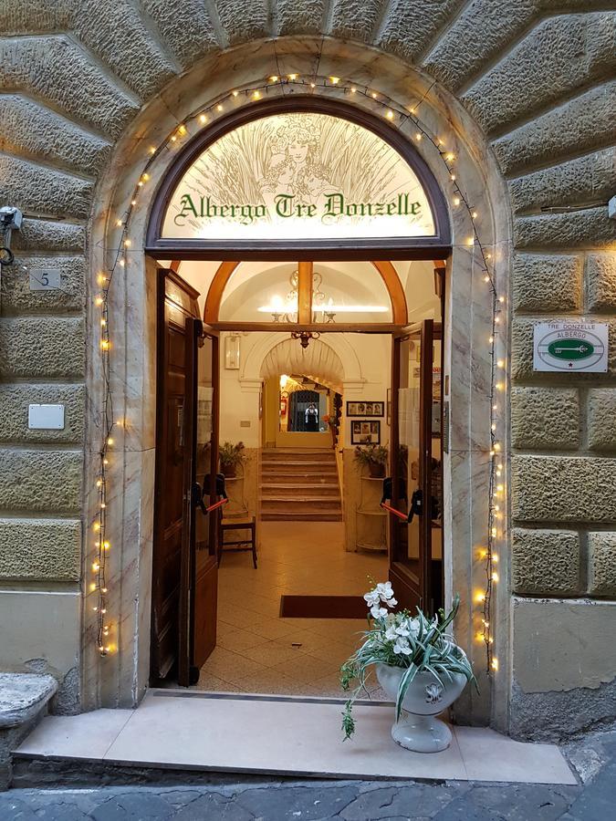 Albergo Tre Donzelle Siena Exterior photo